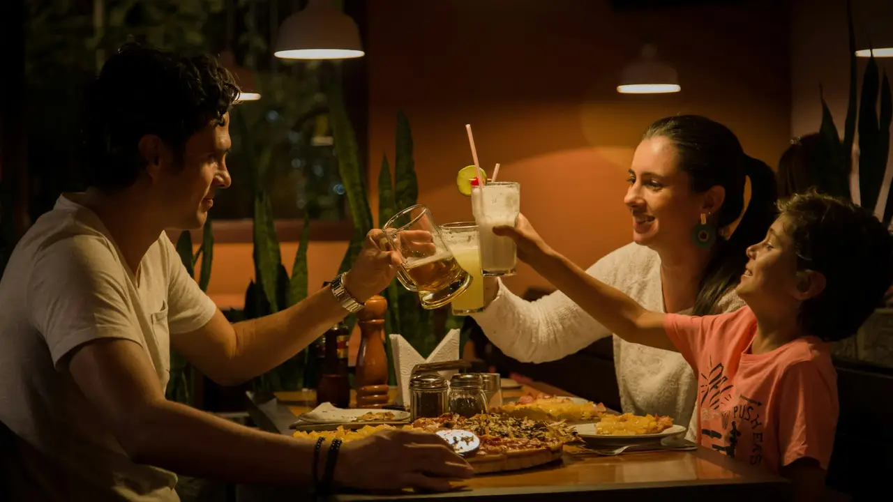 What's the most family-friendly dine-in restaurant?
